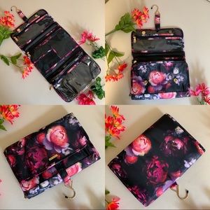 GENTLY USED! Travel/Cosmetic/Toiletry Bag